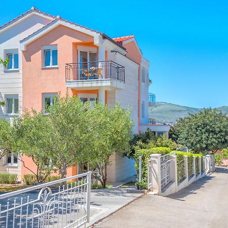 Villa Mihaela تروغير المظهر الخارجي الصورة