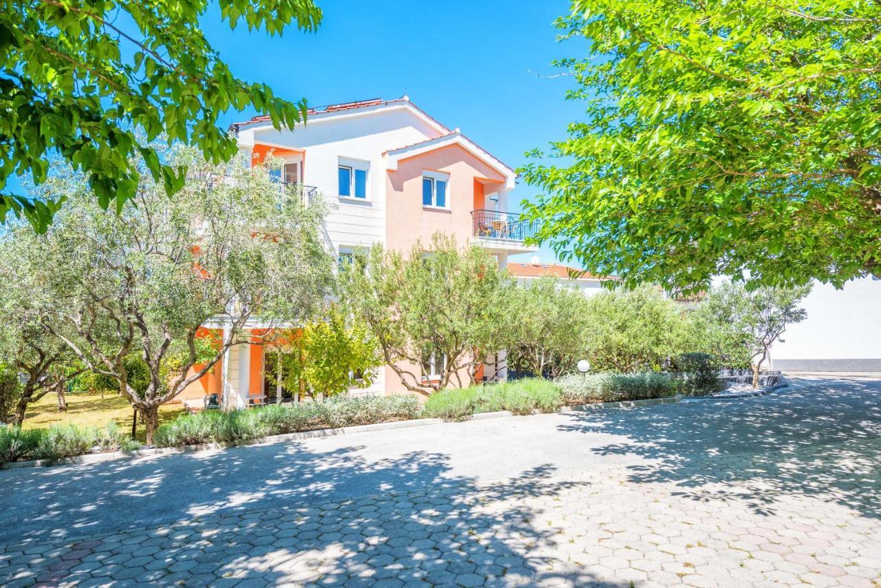 Villa Mihaela تروغير المظهر الخارجي الصورة