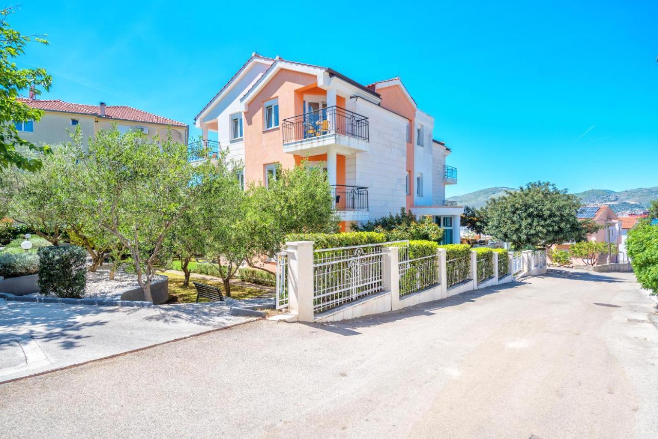 Villa Mihaela تروغير المظهر الخارجي الصورة